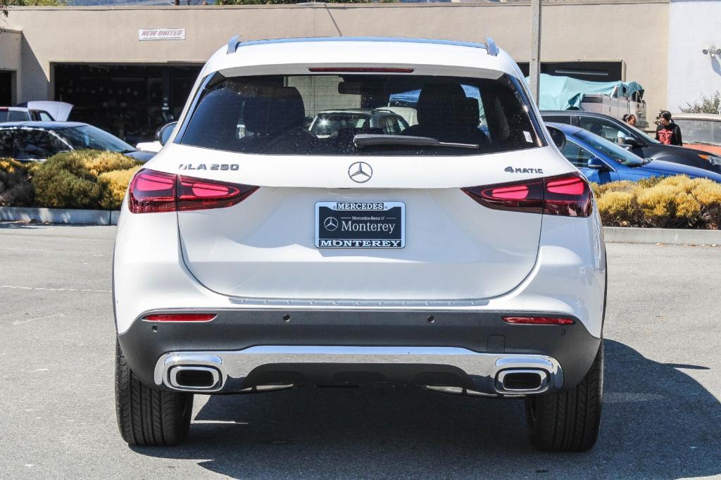 new 2025 Mercedes-Benz GLA 250 car, priced at $49,060