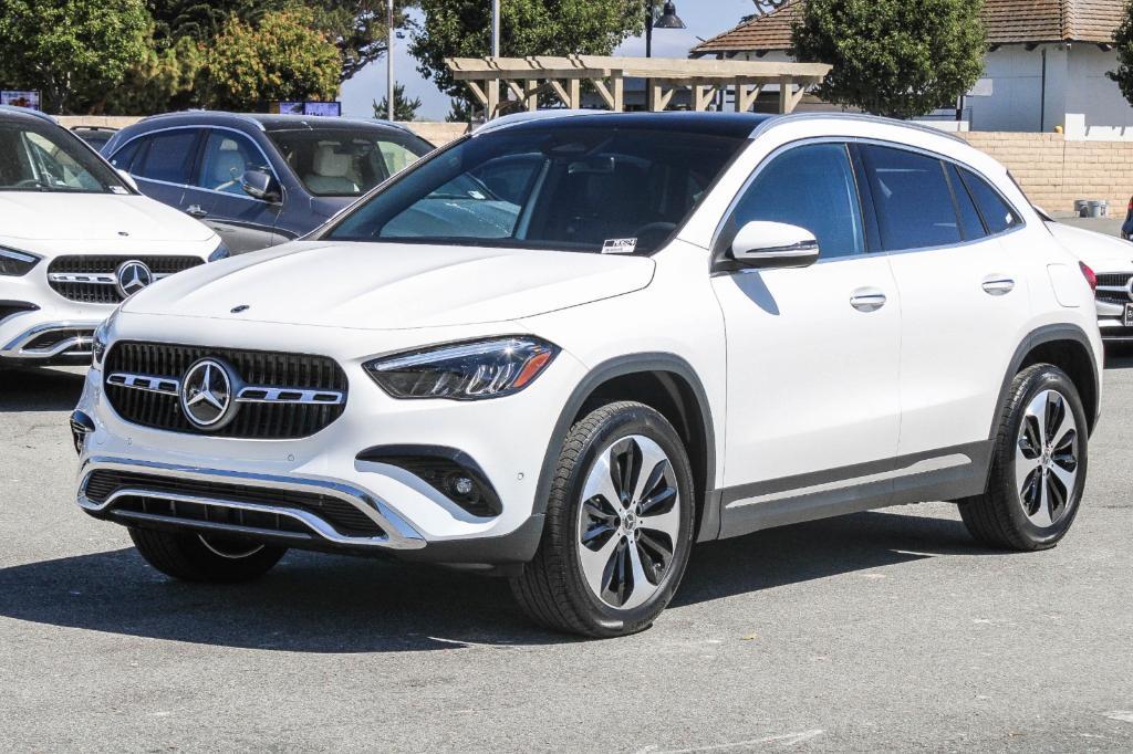 new 2025 Mercedes-Benz GLA 250 car, priced at $49,060