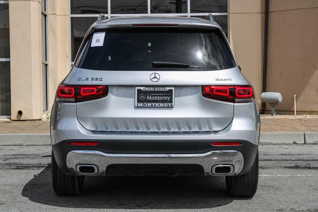 used 2020 Mercedes-Benz GLB 250 car, priced at $32,589