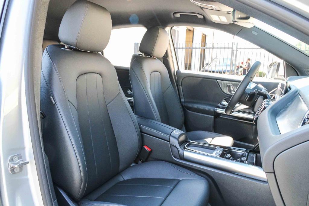 new 2026 Mercedes-Benz GLA 250 car, priced at $46,440