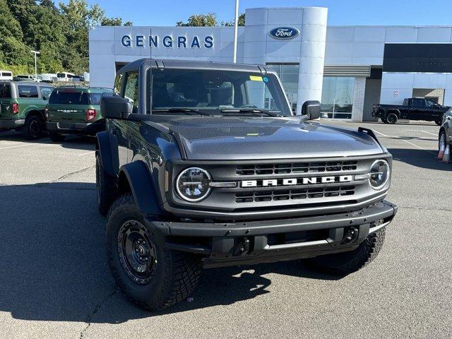 new 2024 Ford Bronco car, priced at $48,643