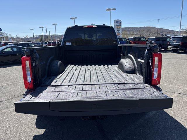 new 2025 Ford F-350 car, priced at $65,120