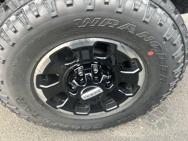 new 2025 Ford F-350 car, priced at $65,950