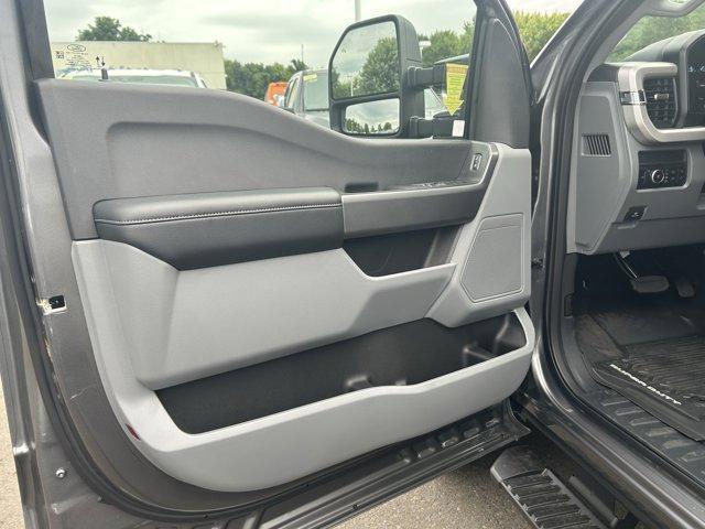 new 2025 Ford F-350 car, priced at $51,387