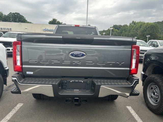 new 2025 Ford F-350 car, priced at $51,387
