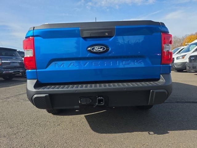 new 2025 Ford Maverick car, priced at $32,800