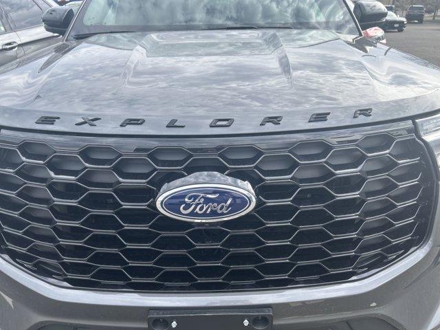 new 2025 Ford Explorer car, priced at $52,460