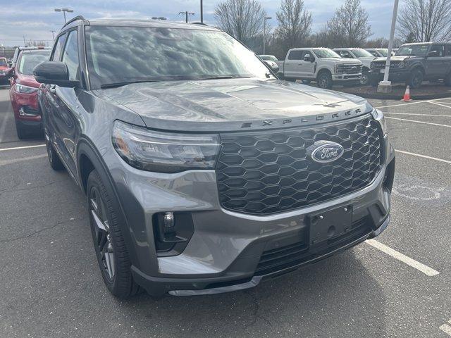new 2025 Ford Explorer car, priced at $52,460
