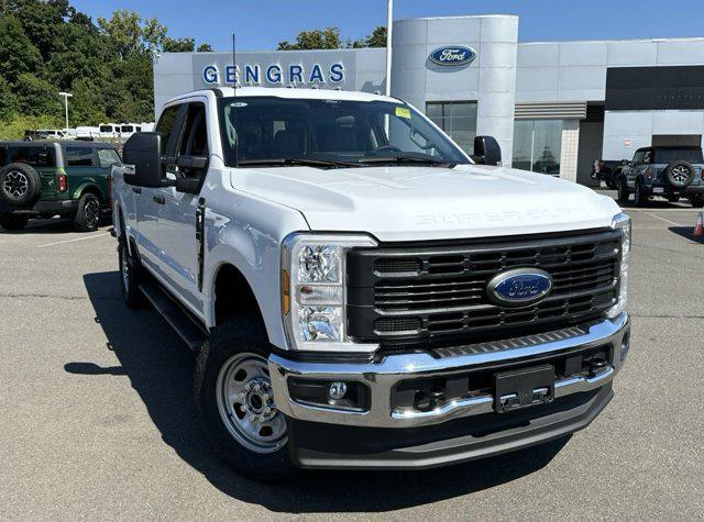 new 2024 Ford F-350 car, priced at $52,321