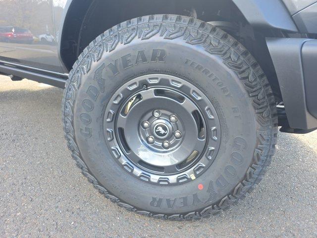 new 2025 Ford Bronco car, priced at $58,433