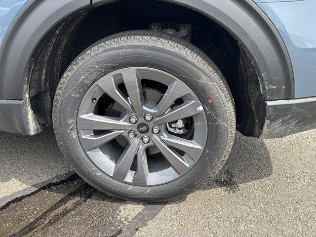 new 2025 Ford Explorer car, priced at $49,055
