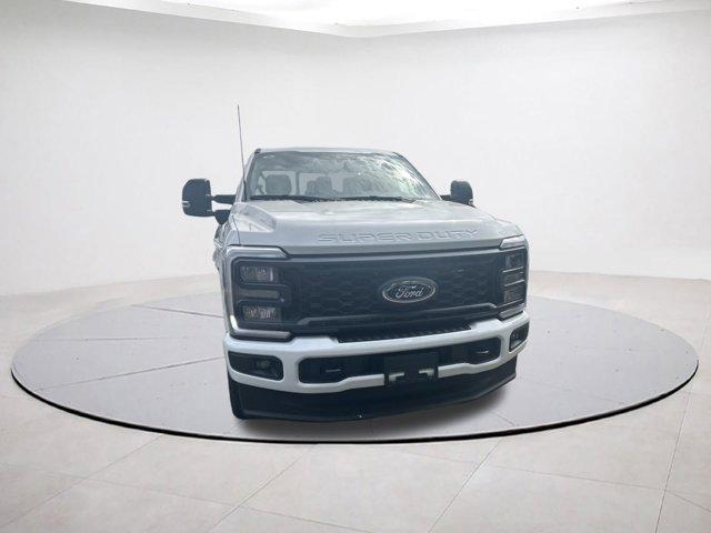 new 2025 Ford F-350 car, priced at $55,140