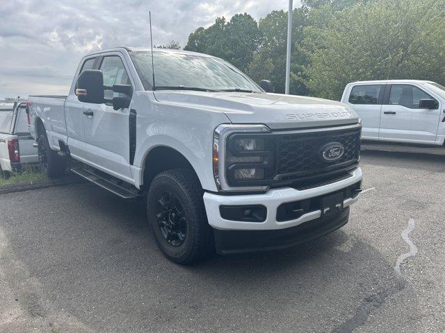 new 2025 Ford F-350 car, priced at $59,140