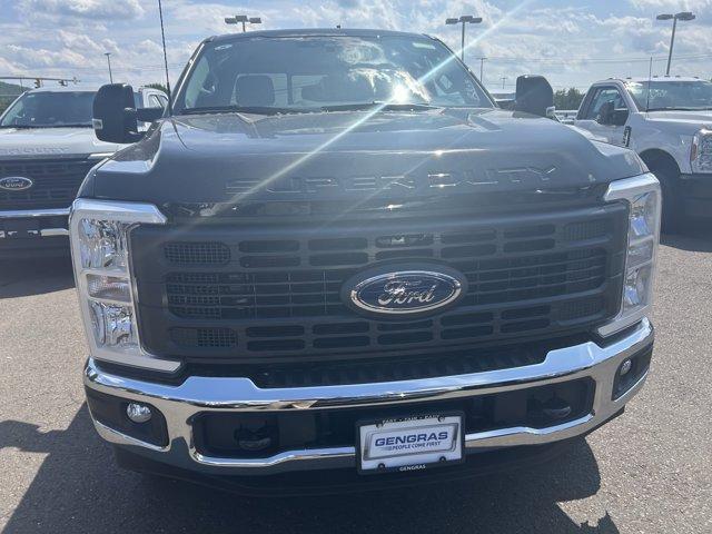 new 2025 Ford F-250 car, priced at $62,440