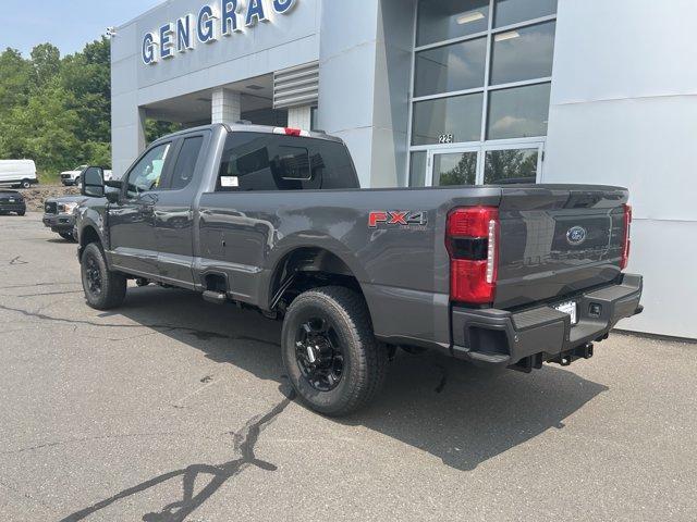 new 2025 Ford F-350 car, priced at $56,682