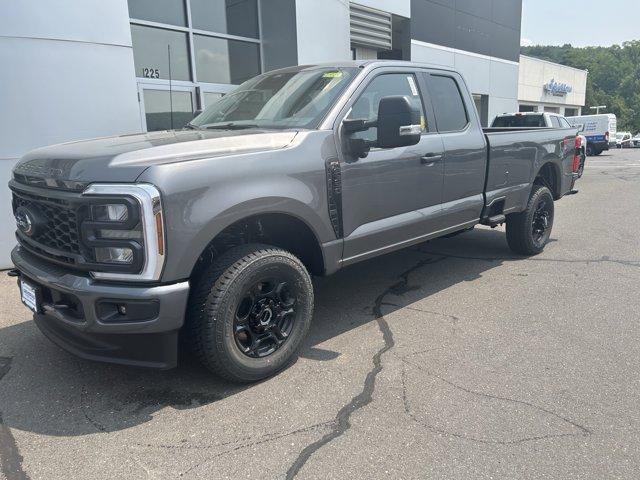 new 2025 Ford F-350 car, priced at $56,682