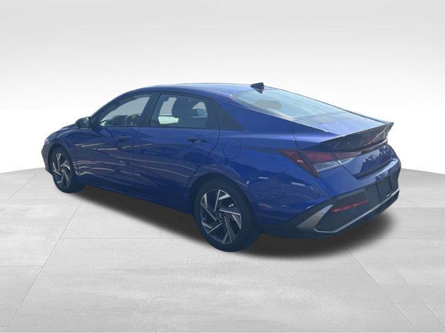 used 2025 Hyundai Elantra car, priced at $22,594