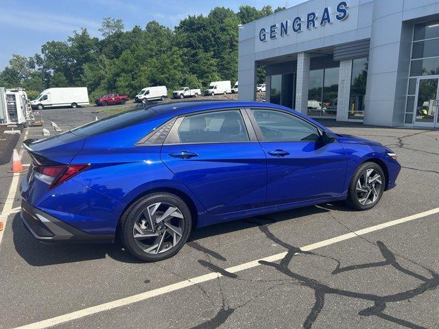 used 2025 Hyundai Elantra car, priced at $22,594