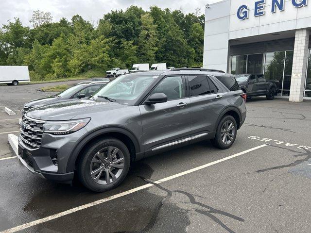 new 2025 Ford Explorer car, priced at $47,085