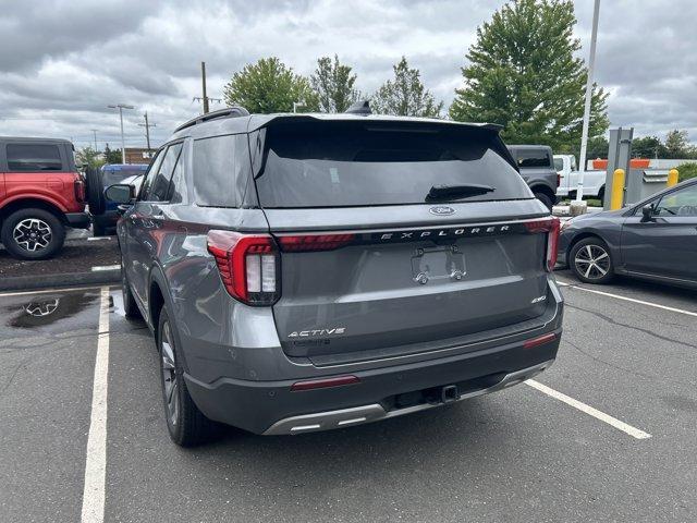 new 2025 Ford Explorer car, priced at $47,085