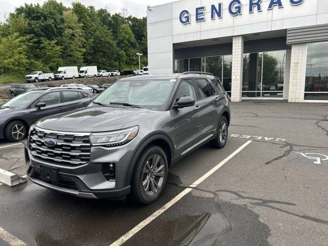 new 2025 Ford Explorer car, priced at $47,085