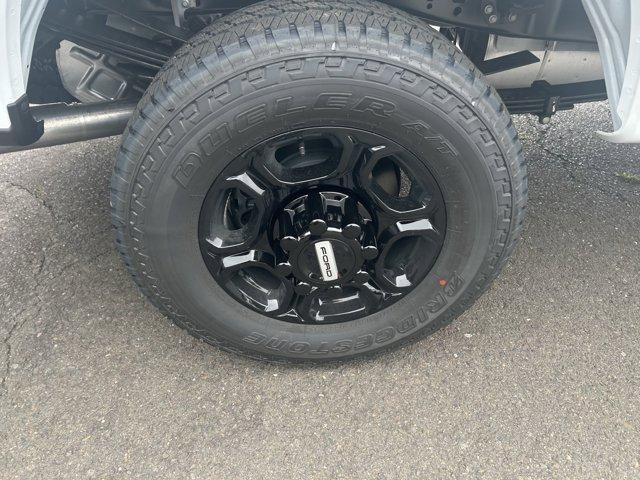 new 2025 Ford F-350 car, priced at $53,933