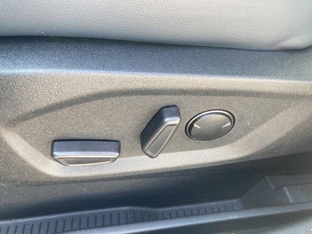 new 2022 Ford Edge car, priced at $32,997