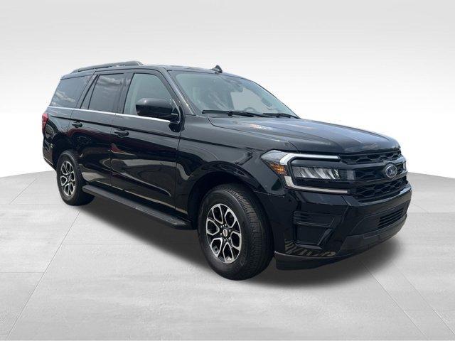 used 2024 Ford Expedition car, priced at $52,896
