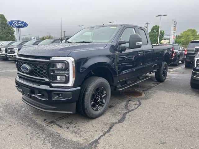 new 2025 Ford F-350 car, priced at $59,335