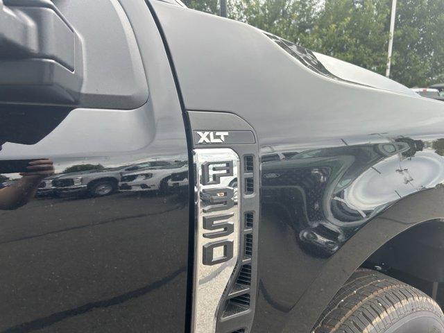 new 2025 Ford F-350 car, priced at $53,046