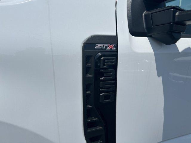 new 2025 Ford F-350 car, priced at $54,066