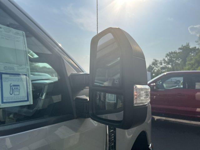 new 2025 Ford F-250 car, priced at $48,878