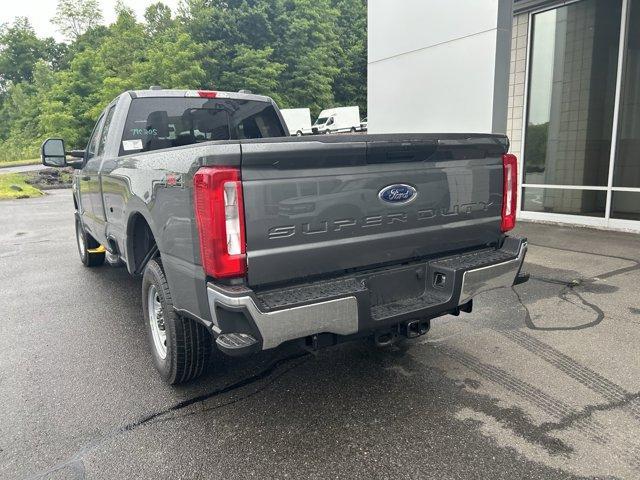 new 2025 Ford F-250 car, priced at $58,110