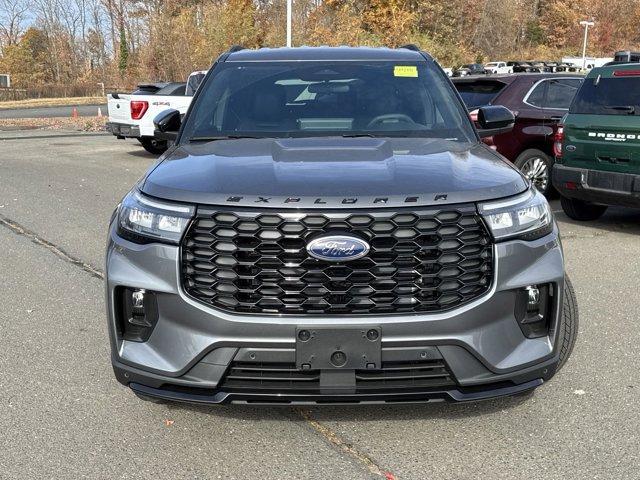 new 2025 Ford Explorer car, priced at $40,610