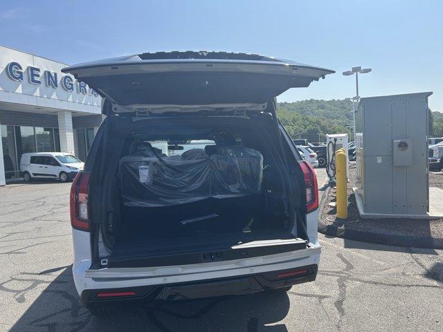 new 2025 Ford Expedition car, priced at $83,490