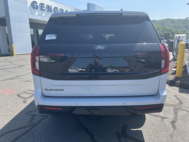 new 2025 Ford Expedition car, priced at $83,490