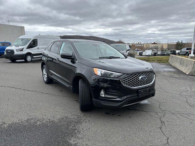 new 2024 Ford Edge car, priced at $42,377