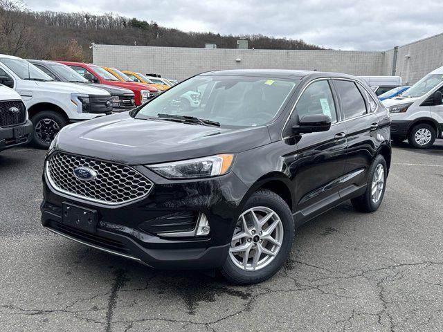 new 2024 Ford Edge car, priced at $39,627
