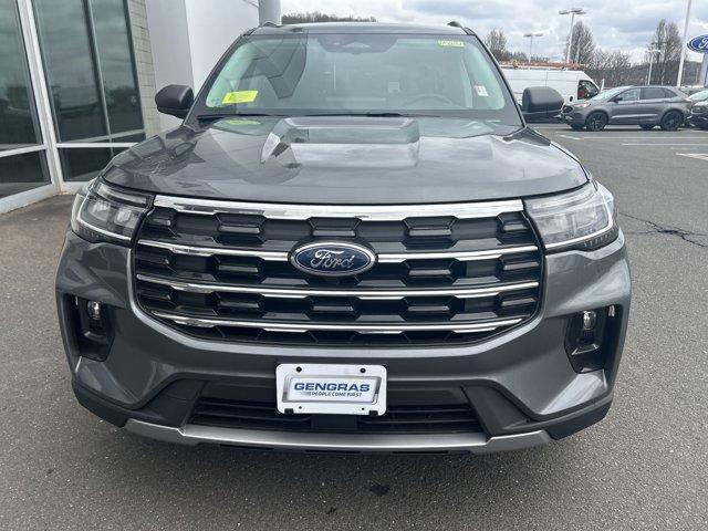 new 2025 Ford Explorer car, priced at $49,800