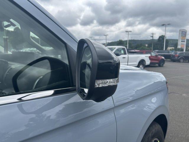 new 2025 Ford Expedition Max car, priced at $75,925