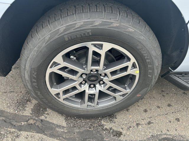 new 2025 Ford Expedition Max car, priced at $75,925