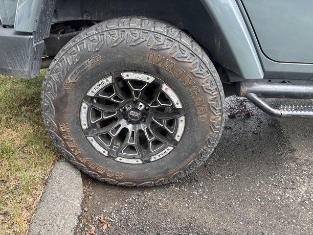 used 2015 Jeep Wrangler Unlimited car, priced at $14,710