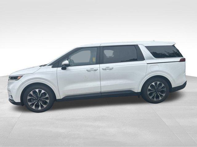 used 2023 Kia Carnival car, priced at $33,990