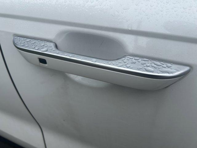 used 2023 Kia Carnival car, priced at $33,990
