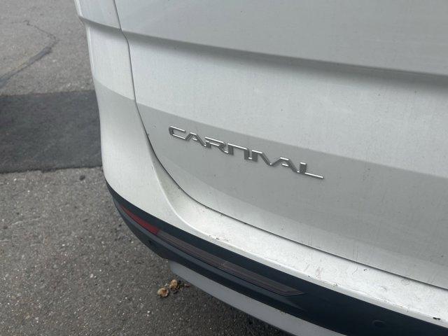 used 2023 Kia Carnival car, priced at $33,990