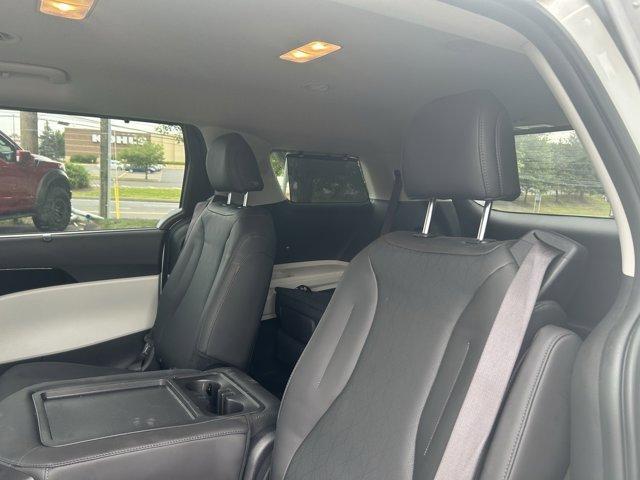 used 2023 Kia Carnival car, priced at $33,990