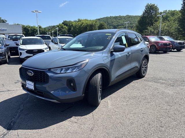 new 2025 Ford Escape car, priced at $32,461