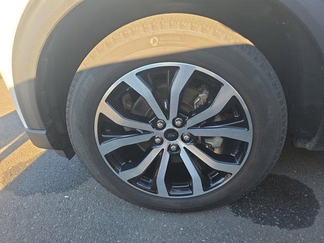 used 2022 Ford Explorer car, priced at $35,124