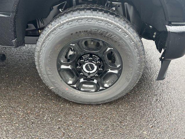 new 2025 Ford F-350 car, priced at $53,022
