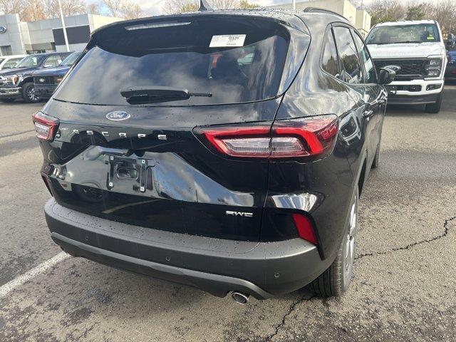 new 2025 Ford Escape car, priced at $35,565